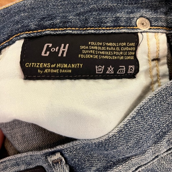 Citizens of Humanity Medium Light Distressed Denim Shorts - Picture 4 of 7